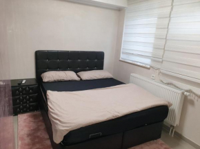 Sehr grosse 5 Zimmer Wohnung mit Garten und terasse